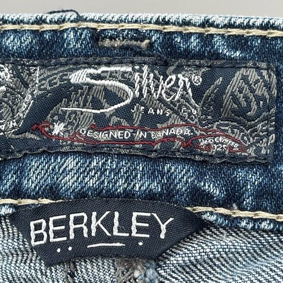 Silver Jeans Distressed Berkley Western Festival Jeans Medium Wash Size 31/30 - Picture 4 of 7